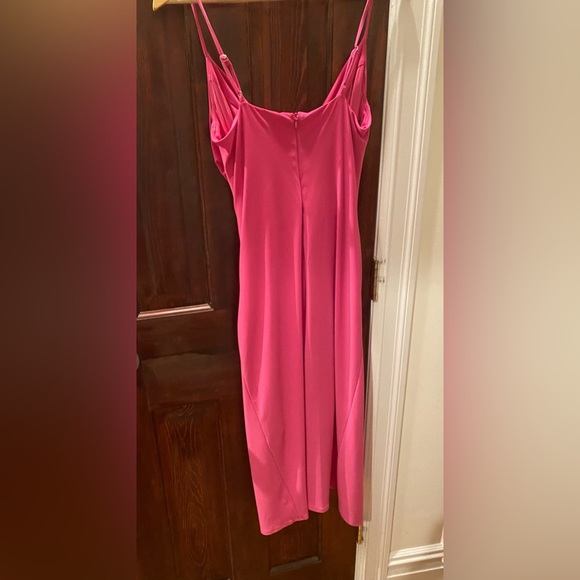 Pretty In Pink 🩷 - Picture 7 of 7